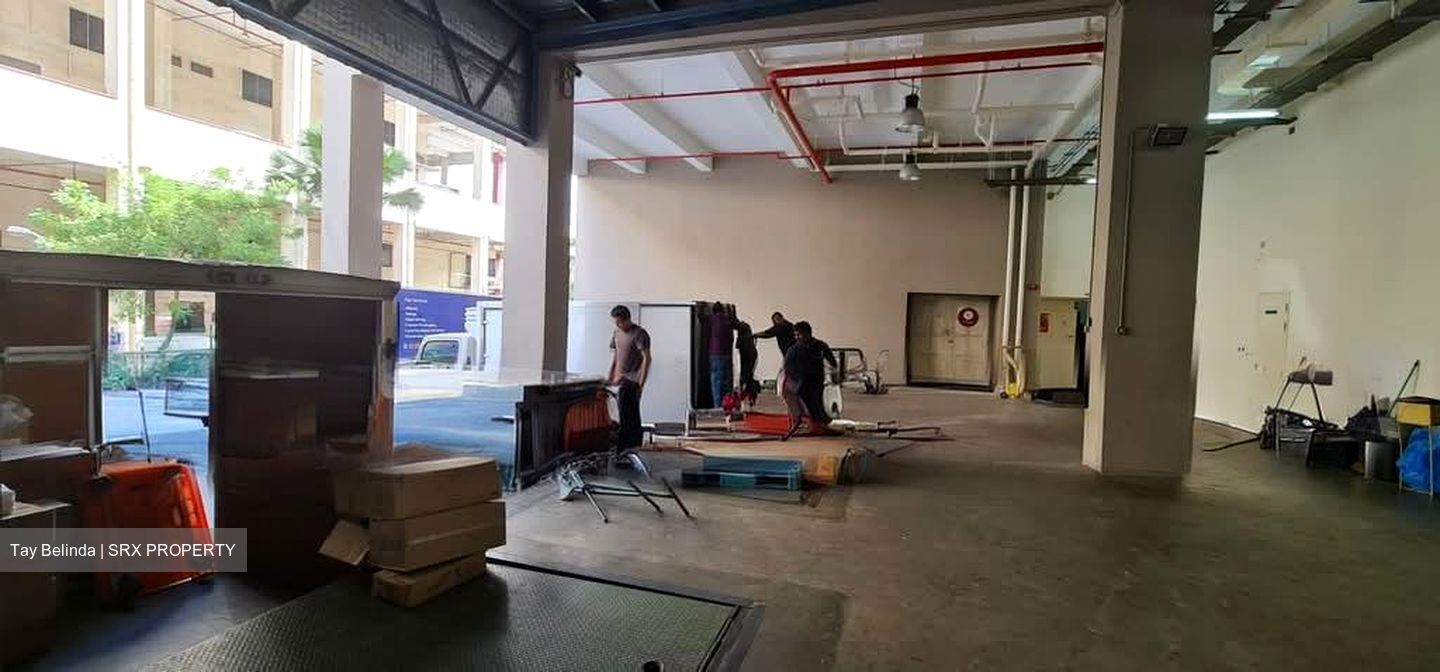 Ubi 55 (D14), Factory #557840581